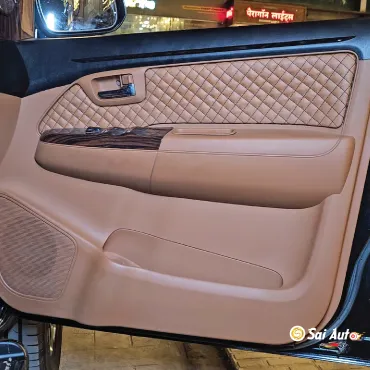 saiautoaccessories-door leather